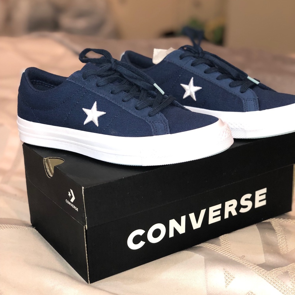 Navy Blue + White Converse - Picture 2 of 3
